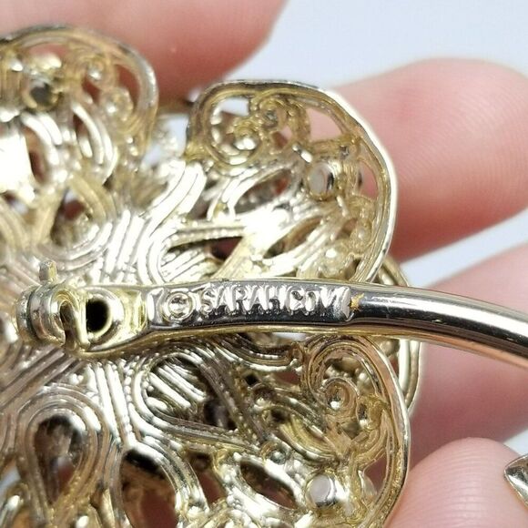 Vintage Sarah Coventry Pink AB Rhinestone Flower Brooch, Gold Tone Estate - Picture 3 of 6